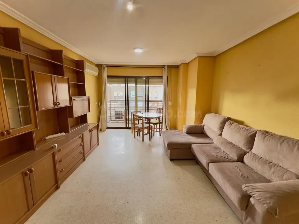 Apartamento con garaje en el centro