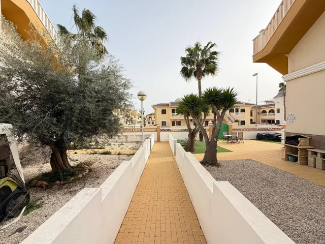 Bungalow 2 habitaciones 75m² en venta - Doña Pepa - foto 3