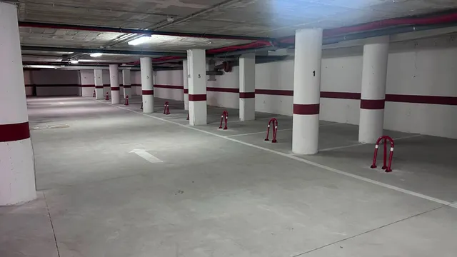 Plazas de garaje en alquiler – calle lérida, Santa Pola — 5