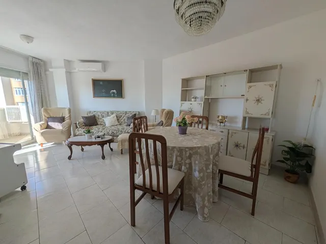 PISO EN VENTA CALLE BRASIL ( VISTAS AL MAR) - foto 2