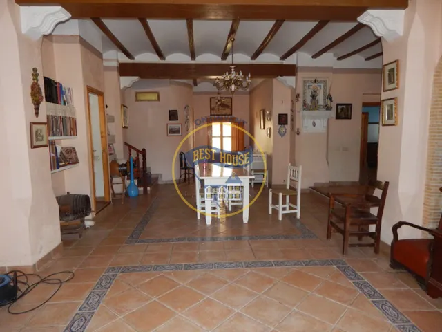 CASA DE CAMPO DE GRAN TAMAÑO Y CON MUCHO TERRENO, ONTINYENT — 12