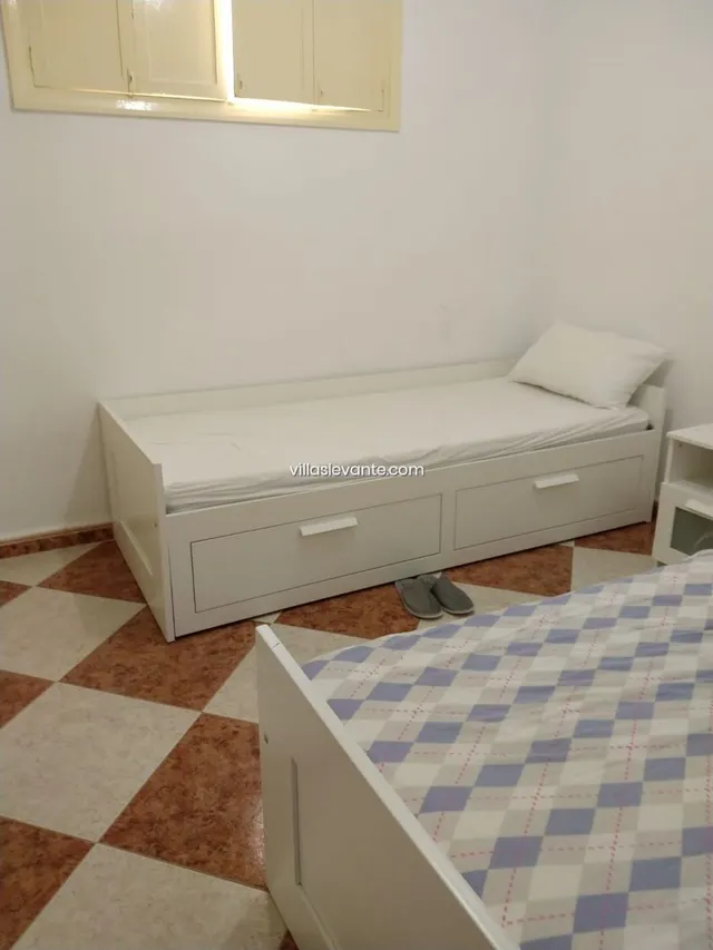 PISO AMPLIO CON URBANIZACION COMPLETA — 9