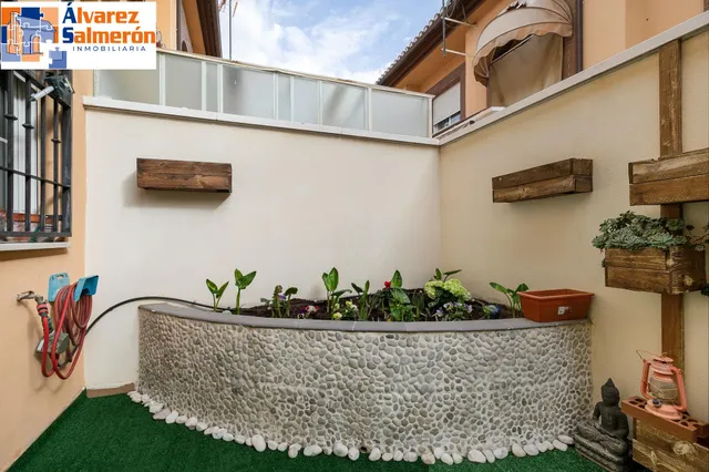 ¡Tu nuevo hogar te espera en Churriana de la Vega! Casa adosada con patio, garaje y futura parada de metro a pocos pasos. — 31