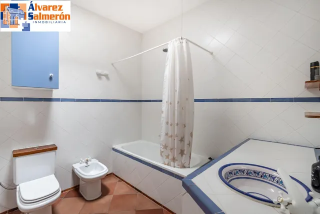 Casa reformada en el Camino del Sacromonte — 19