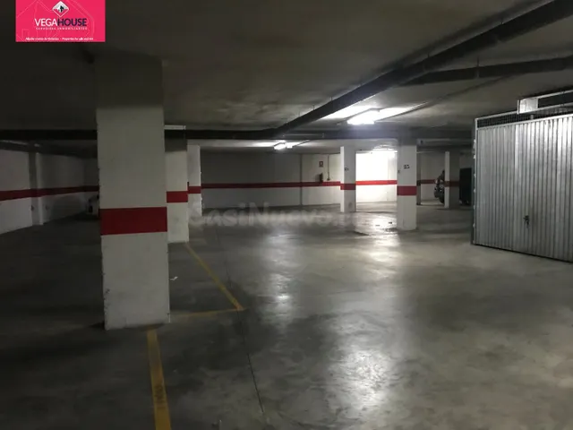 Dos plazas de Garaje-trastero cerradas de forma diáfana — 4