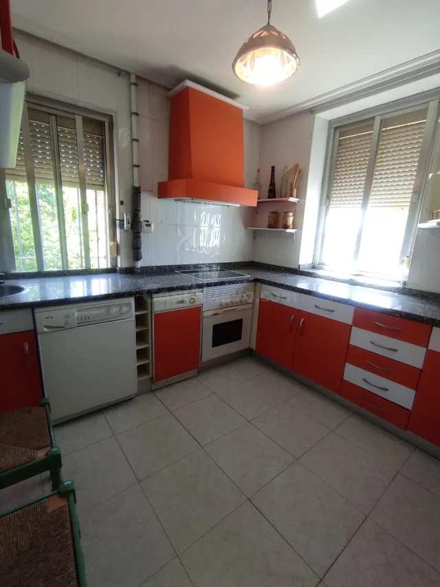 Espectacular Chalet en La Vega-Oteruelo, León por solo €269, - foto 4