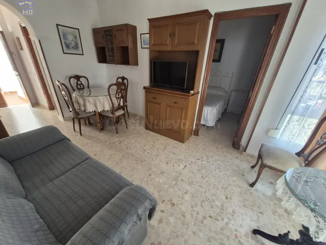 ALQUILER DE CASA ZONA PLZ. DE LAS AGUAS - foto 4