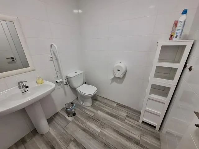 Vivienda reformada + local comercial con garaje, en Pinoso | ¡Vive, trabaja o invierte! — 17