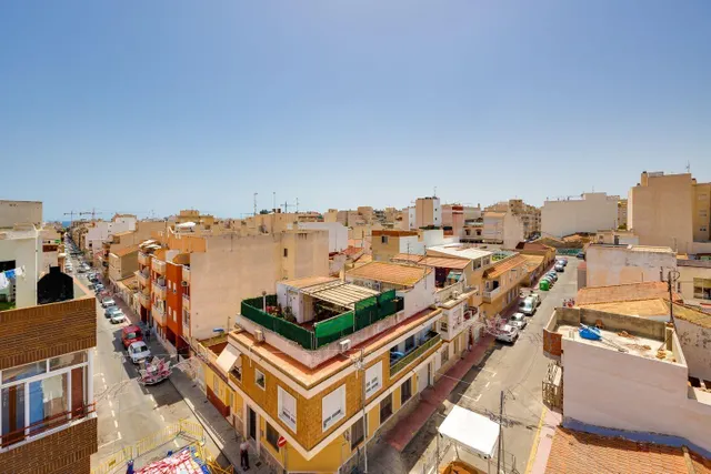 ÁTICO CON TERRAZA DE 32 M2 Y PLAZA DE GARAJE — 7