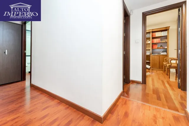 Magnífica oficina en venta — 11