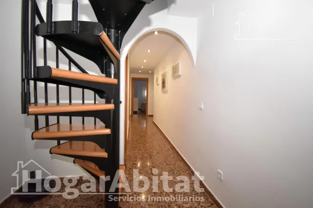 ¡preciosas vistas! magnífico ático dúplex, alto y luminoso con terraza — 47