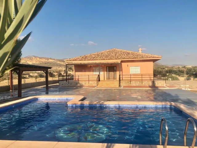 Villa 3 habitaciones 230m² en venta - ABANILLA