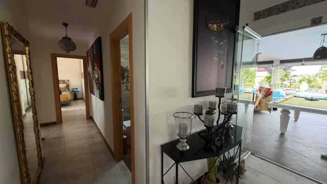 Villa 4 habitaciones 147m² en venta - Comunidad valenciana — 28