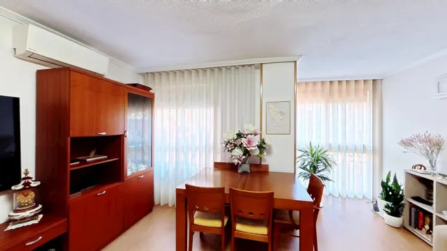 ¡Espectacular piso totalmente renovado junto al Bulevar del Pla! — 6