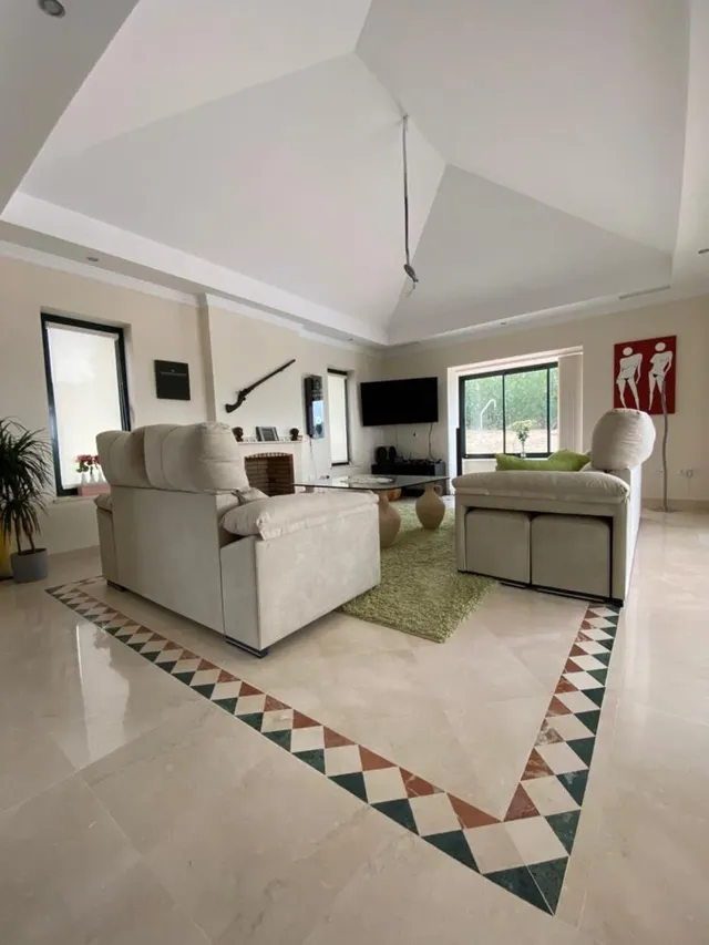 VILLA DE LUJO EN EL CAMPO DE GOLF — 7