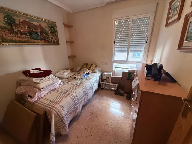 VIVIENDA SEMINUEVA JUNTO AL HOSPITAL GENERAL DE ALICANTE. — 21