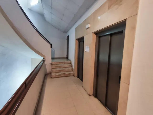 Local / oficina venta o alquiler — 19