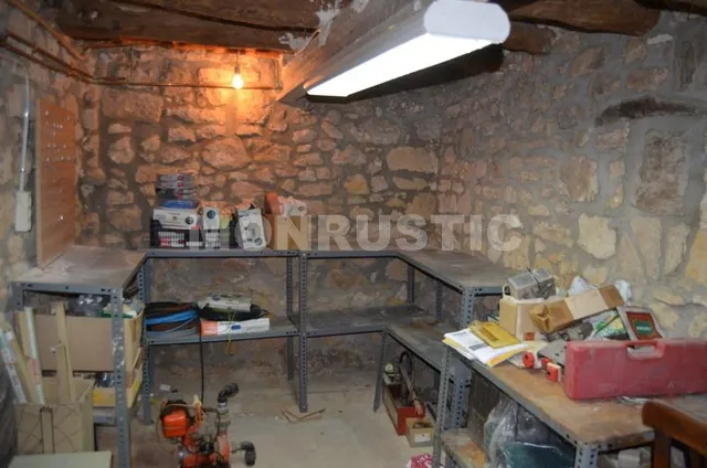 CASA DE PUEBLO  EN VENTA DE 364M2 EN EL VILOSELL — 17