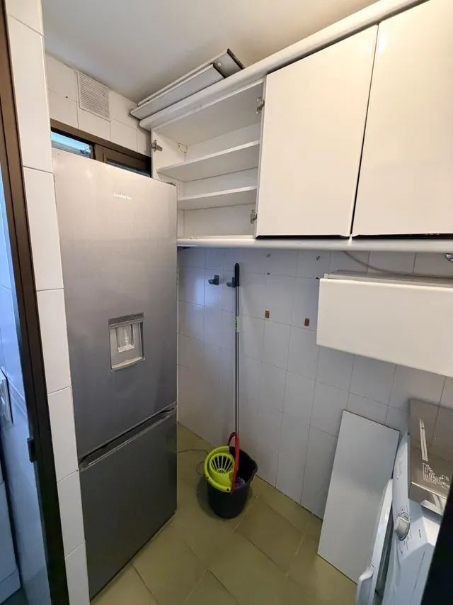 PISO EN PLENO CENTRO DE GRANADA CON GARAJE, TRASTERO Y POSIBILIDAD DE 2 DORMITORIOS — 10