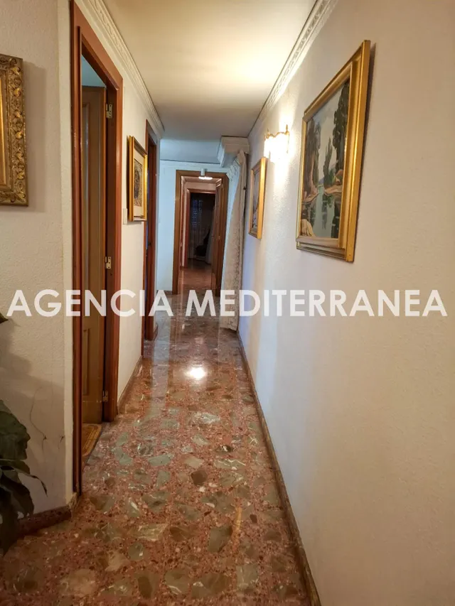 Piso 8 habitaciones 291m² en venta - Oliva pueblo — 23