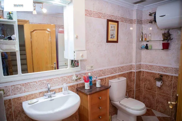 Impresionante Casa en San Pablo, Albacete - Espacio y Comodidad — 46