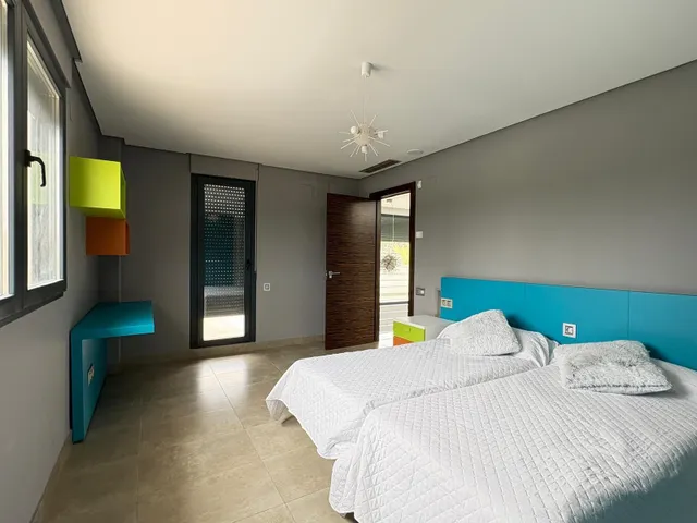 Exclusiva villa de lujo en Elda - la jaud - elegancia, modernidad y confort en entorno rural — 39