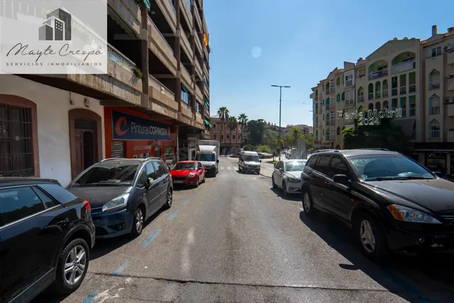 Gran local en Avenida La Marquesa de Esquilache - foto 3