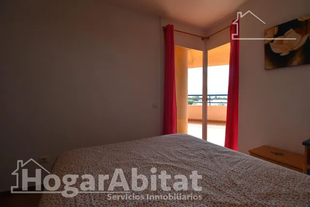 ¡SEGUNDA LÍNEA DE PLAYA! AMPLIO Y EXTERIOR CON GARAJE, ASCENSOR Y GRAN TERRAZA — 34