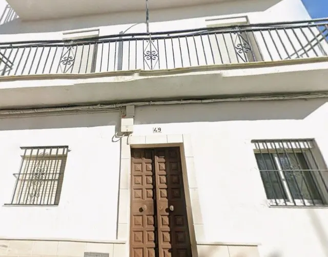 Venta casa en Las Cabezas de San Juan (Sevilla) — 2