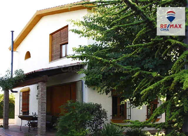 Exclusiva Casa Rústica de Lujo en Baza (Granada) - foto 2
