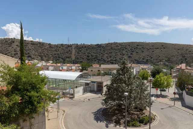 Parcela Urbanizable en Carretera de la Sierra — 25