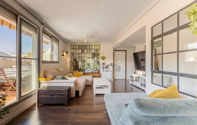Ático 3 habitaciones 155m² en alquiler - Camins al Grau - foto 2