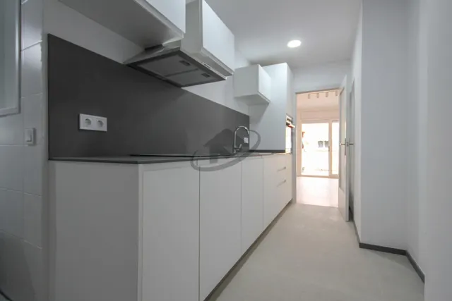 AMPLIA Y LUMINOSA VIVIENDA REFORMADA INTEGRAL CON BALCÓN Y ASCENSOR EN CERDANYOLA — 7