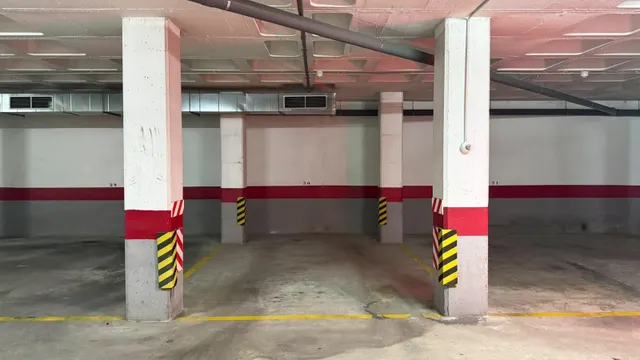 PISO DE TRES DORMITORIOS CON PISCINA CLIMATIZADA, GIMNASIO Y SAUNA EN SAN PEDRO DEL PINATAR — 37