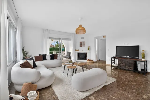Chalet 4 habitaciones 273m² en venta - Marbella — 16