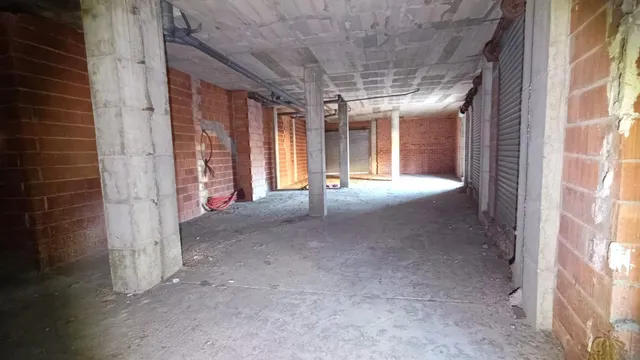 LOCAL COMERCIAL ESQUINERO EN RONDA IBÉRICA - VILANOVA I LA GELTRÚ — 4