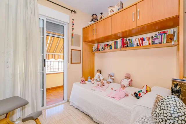 Fantástica casa adosada con gran patio, sótano habitable y excelente luminosidad !! — 21