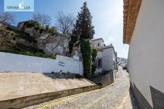 Impresionante proyecto, enclavado en una de las zonas mas exclusivas de Granada. — 14