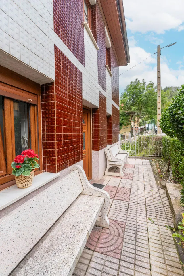 PISO BAJO + SEMI-SÓTANO EN VENTA EN CASORVIDA (LENA) — 9