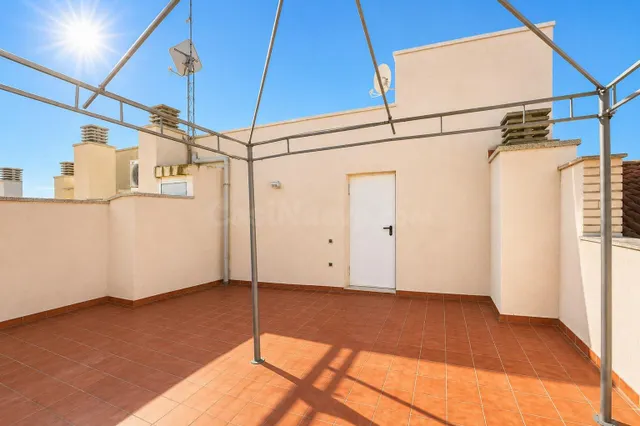 Acogedor piso en venta en Av. de Salou de Reus - foto 5