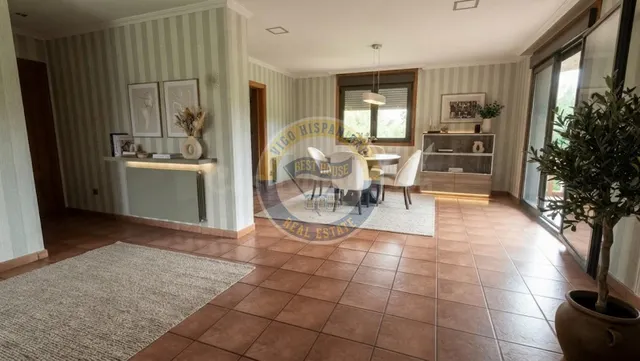 CHALET DE PIEDRA INDEPENDIENTE — 5