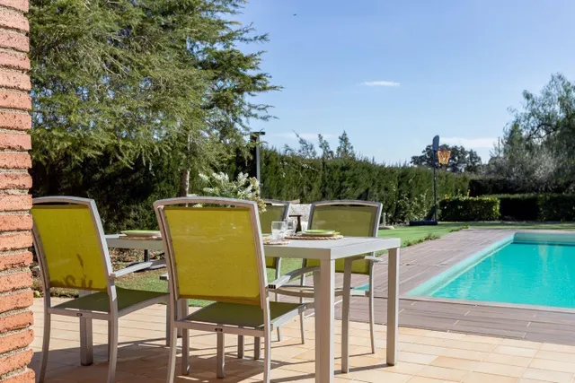 Chalet Adosado en Venta - foto 2