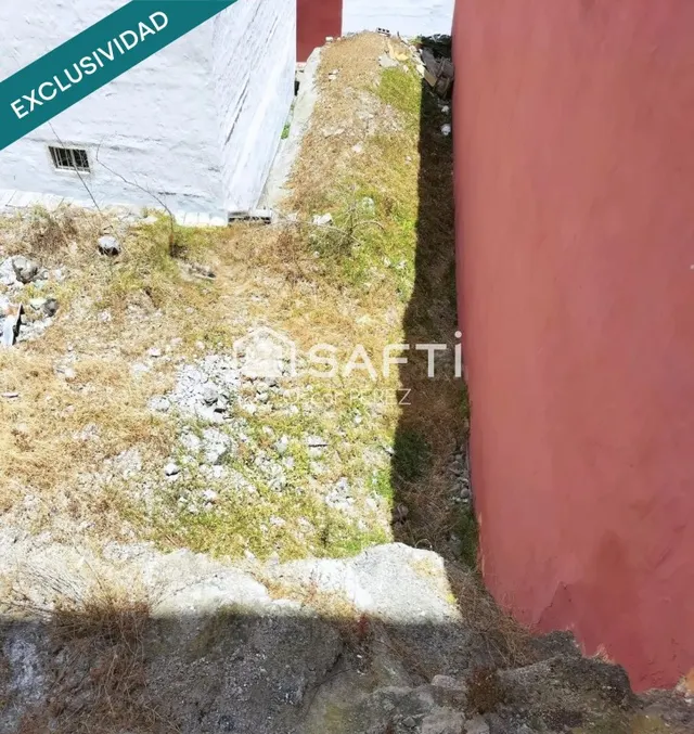 Solar urbano consolidado en San Juan