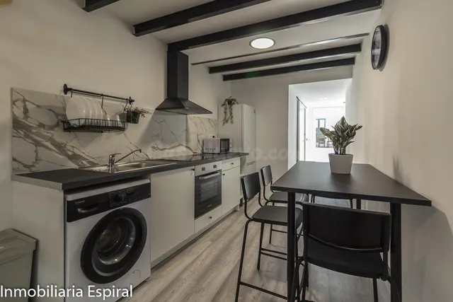 Acogedora Casa en el Corazón de Mugardos por solo €135,000 - foto 5