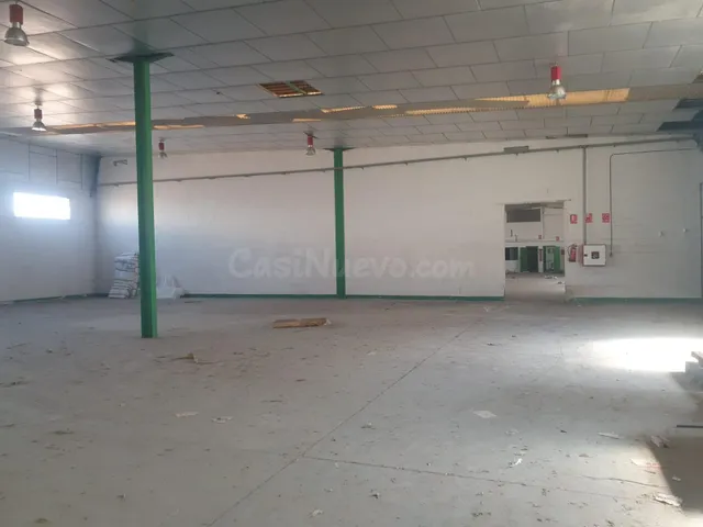 Nave en venta junto a la a-92 — 2