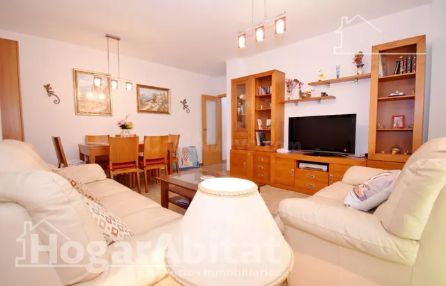 ¡EXCELENTE ZONA! ALTO, EXTERIOR Y LUMINOSO CON GARAJE Y BALC - foto 3