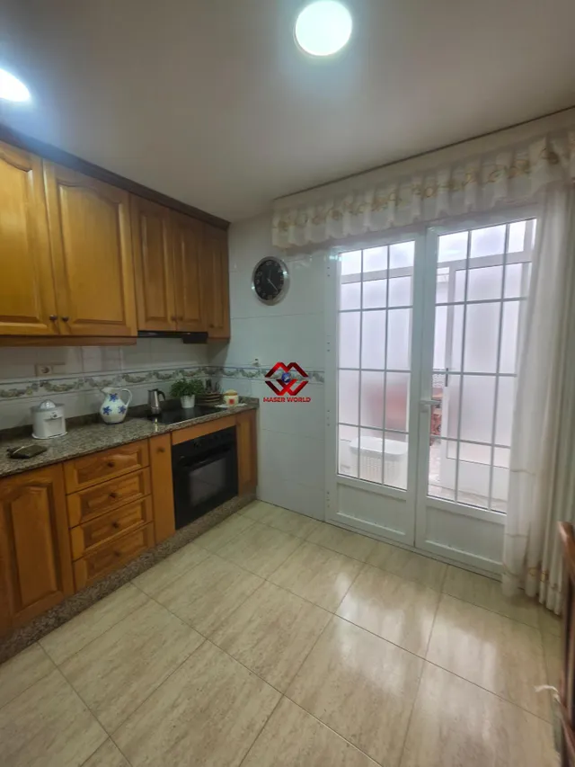 Villa en esquina con piscina privada, garaje a 800 m de la playa en Santiago de la Ribera — 17