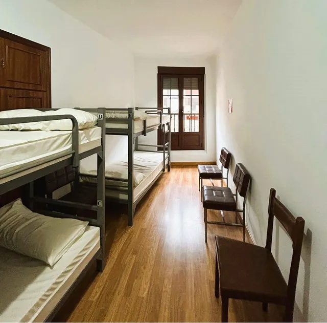Hostal-Albergue en Funcionamiento en el Camino de Santiago — 12
