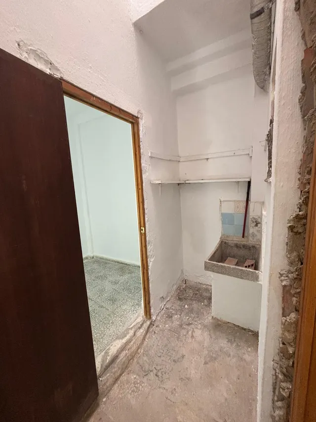 Apartamento a reformar en el Casco Antiguo de Estepona – Ideal para inversión — 10