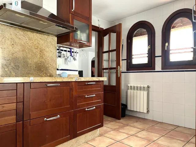 PRECIOSO ÁTICO DÚPLEX EN LA MEJOR ZONA DE LA ZUBIA — 13
